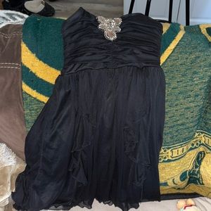 Black short strapless formal dress